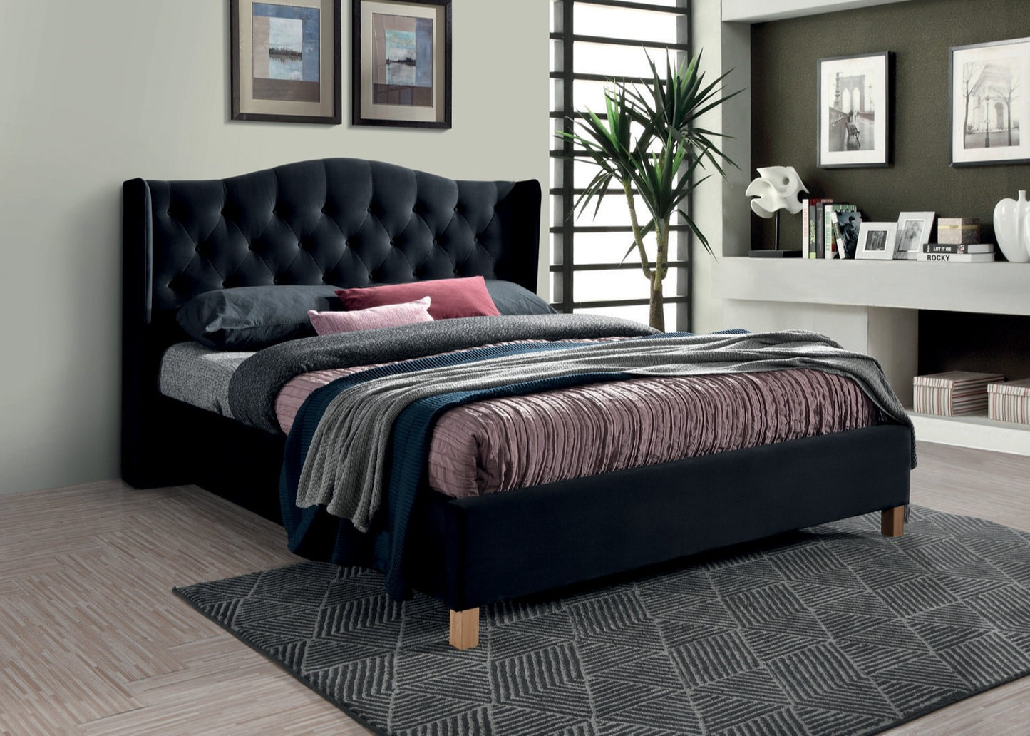 Double Bed Newark | size: Length: 216cm, Width: 178cm, Height: 124cm | color: Black | image: 1 | variant: 1004506