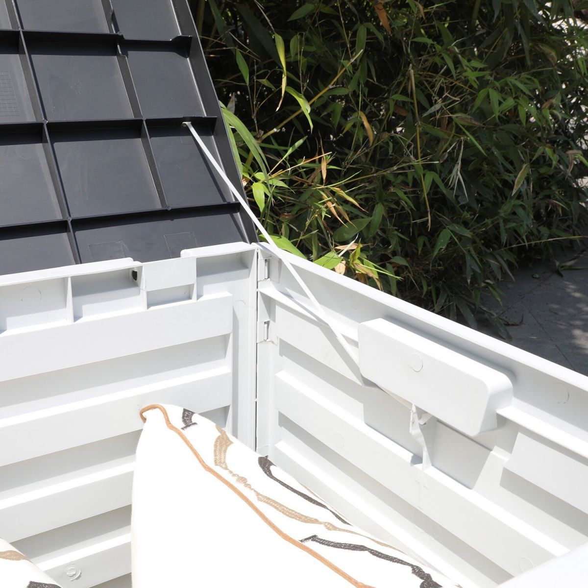 Garden Box East Prestatyn | size: Length: 112.8cm, Width: 49cm, Height: 53.5cm | color: White/Grey | image: 10 | variant: 1005559