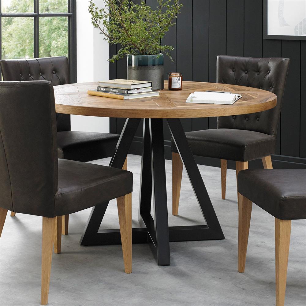 Kitchen Table East Dorking | size: Length: 125cm, Width: 125cm, Height: 76.6cm, Diameter: 125cm | color: Oak | image: 3 | variant: 1006004