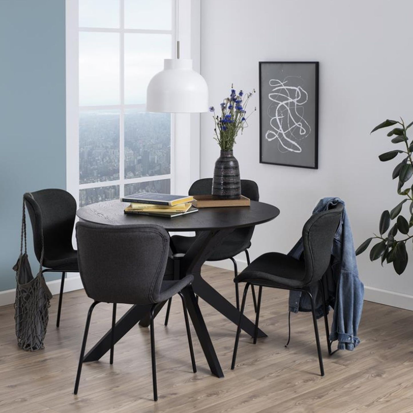 Kitchen Table East Messina | size: Length: 105cm, Width: 105cm, Height: 75cm, Diameter: 105cm | color: Black | image: 1 | variant: 1006509