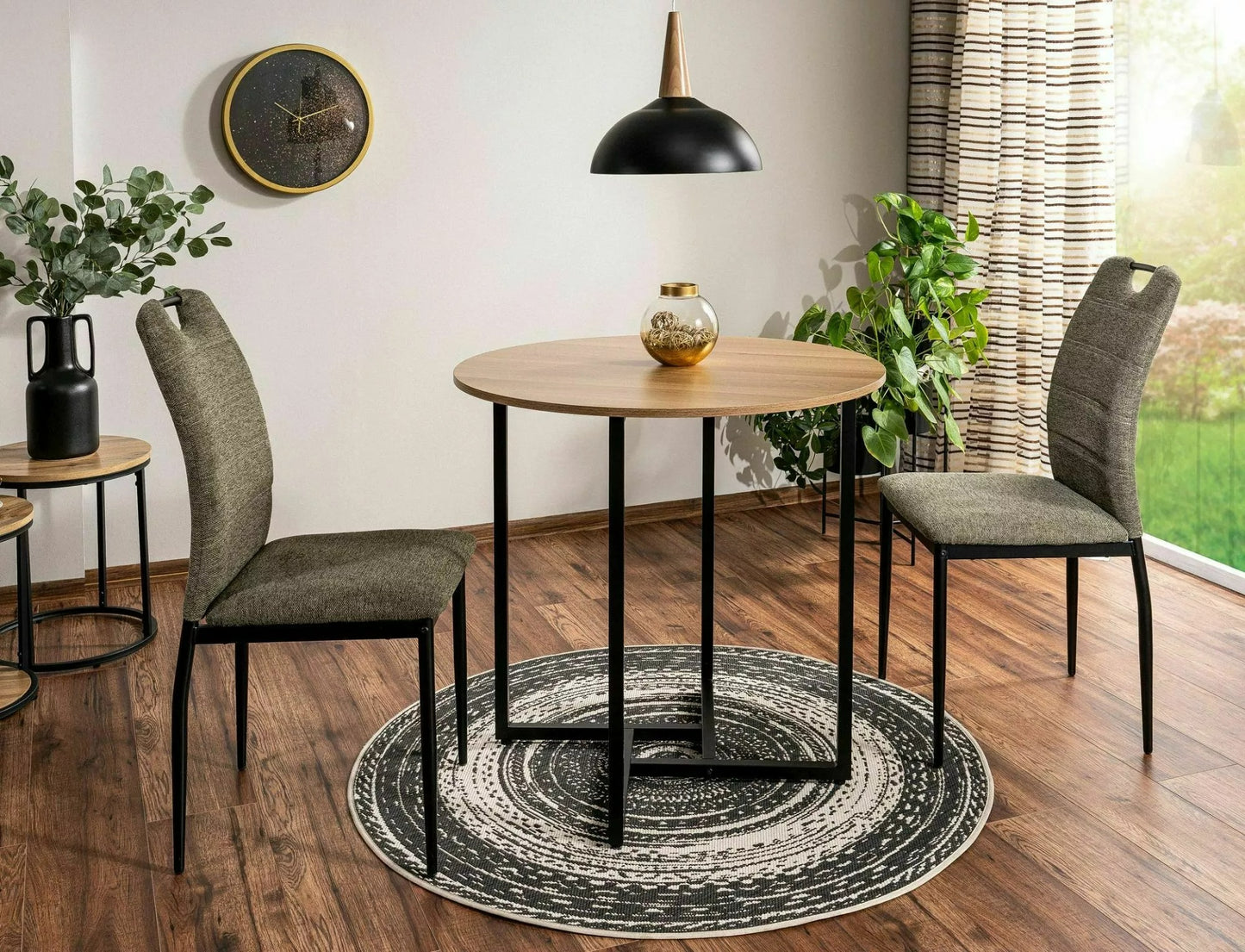 Kitchen Table Stockport | size: Length: 80cm, Width: 80cm, Height: 76cm, Diameter: 80cm | color: Oak | image: 1 | variant: 1004352
