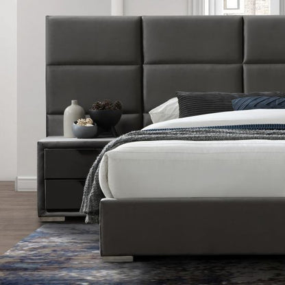 Double Bed East Walton | size: Length: 214cm, Width: 267cm, Height: 105.5cm | color: Gray | image: 2 | variant: 1005201