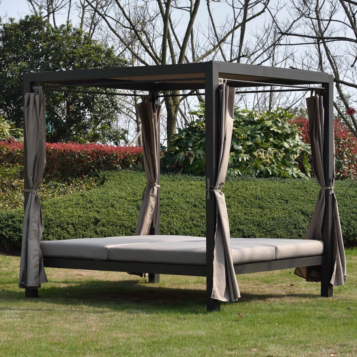 Garden Sofa East Colchester | size: Length: 200cm, Height: 210cm, Depth: 188cm | color: Brown/Beige | image: 2 | variant: 1005593