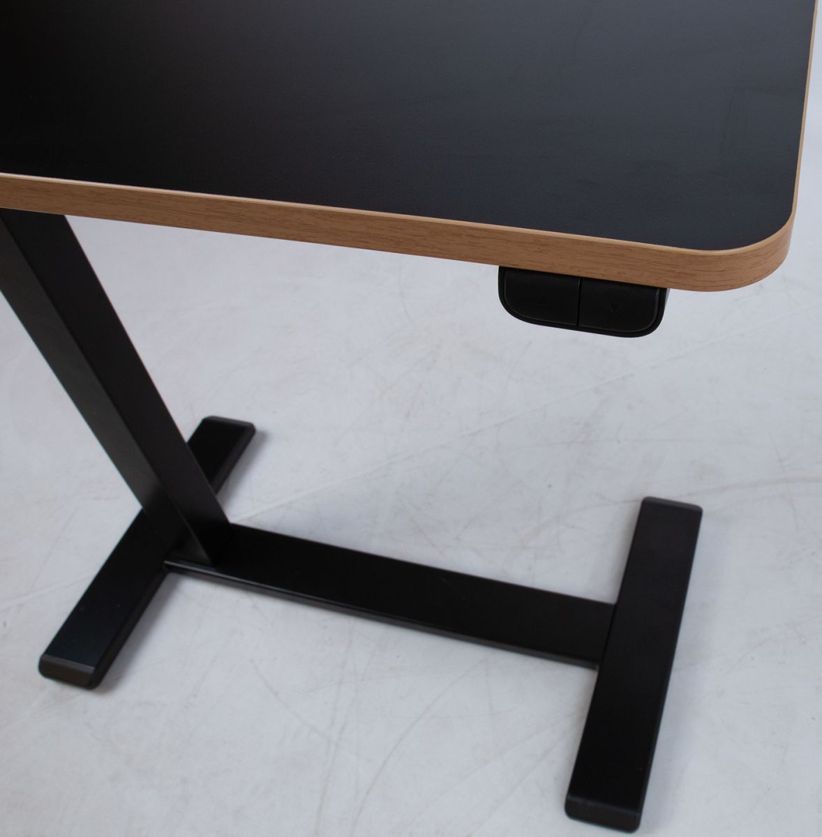 Height Adjustable Desk Ergo 8 | size: Length: 40cm, Width: 70cm, Height: 103cm | color: Black / Black | image: 4 | variant: 1012424