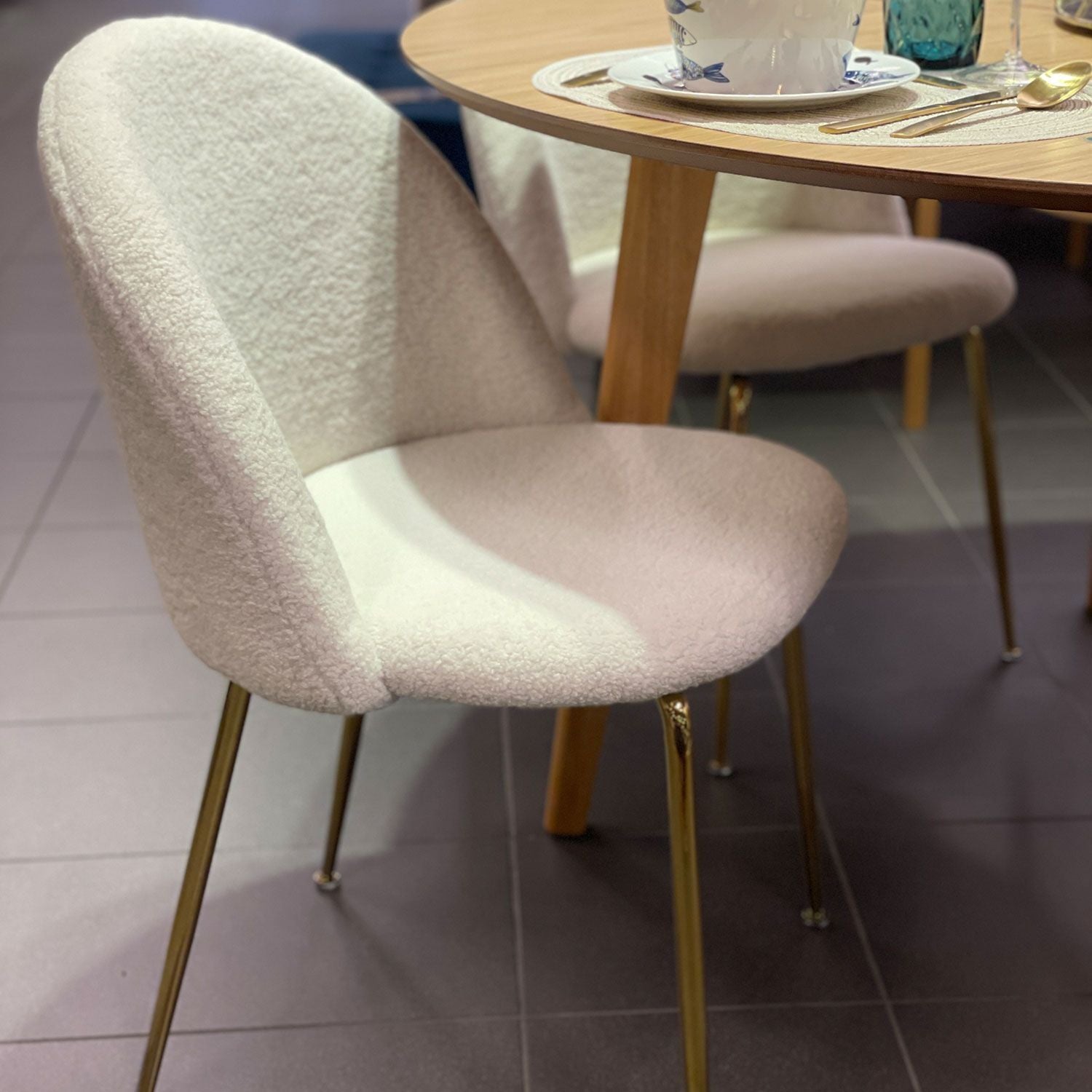 Kitchen Chair East Catania | size: Width: 54cm, Height: 78cm, Depth: 56cm | color: White | image: 5 | variant: 1005718