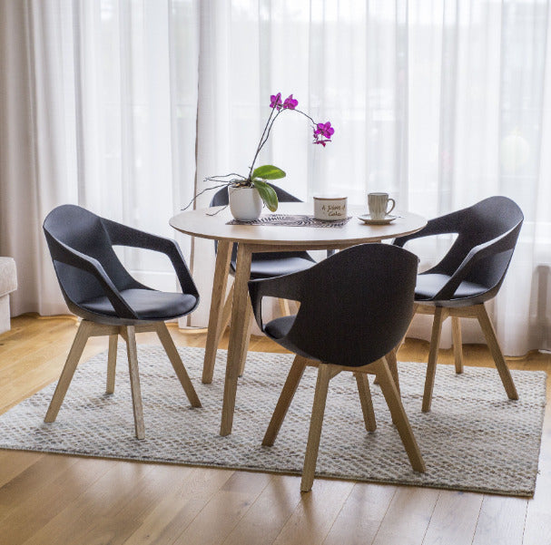 Kitchen Chair East Roskilde | size: Width: 58cm, Height: 82cm, Depth: 57cm | color: Black | image: 2 | variant: 1005849