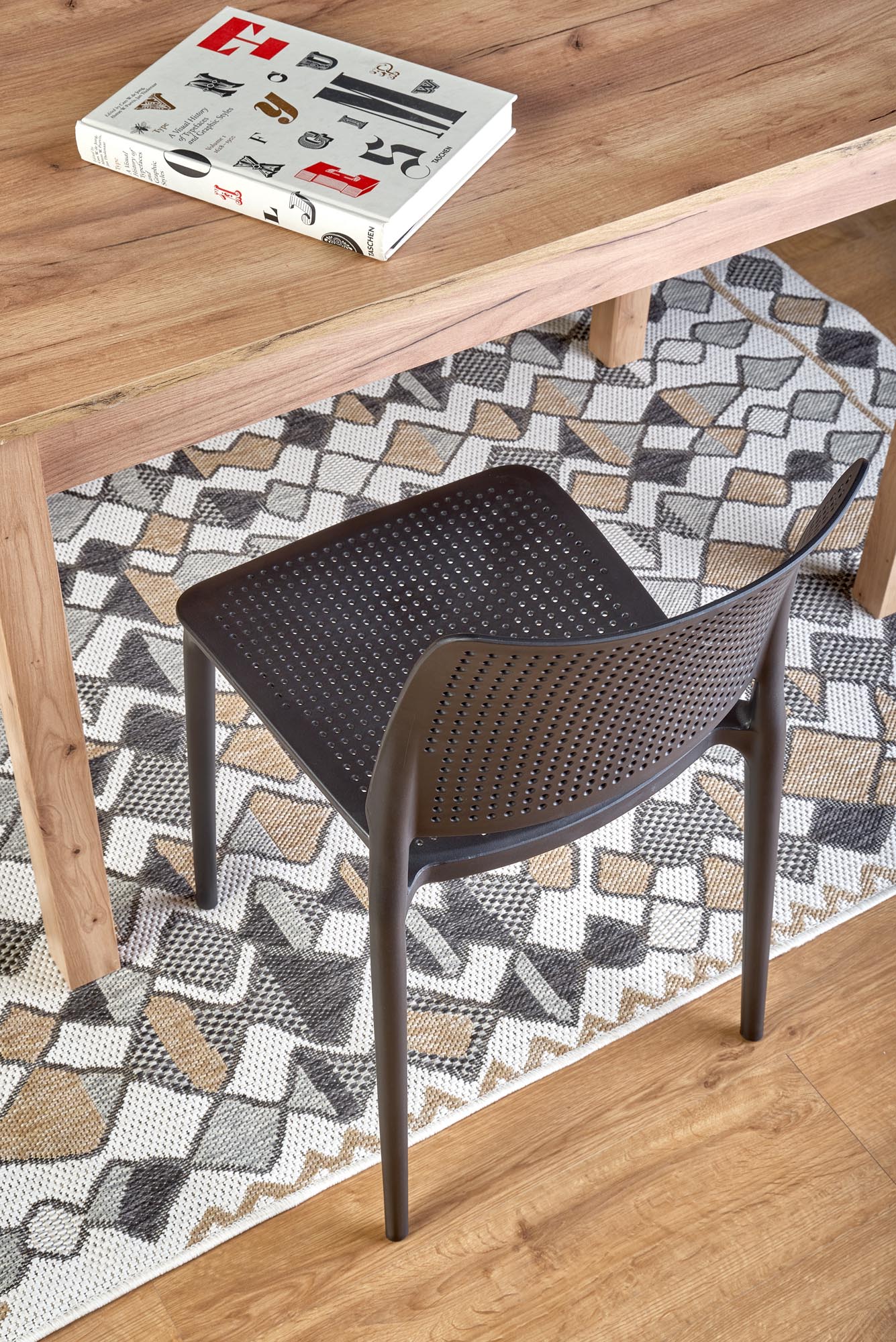 Kitchen Table Belfast | size: Length: 68cm, Width: 120cm, Height: 76cm | color: Artisan/Oak | image: 4 | variant: 1003149