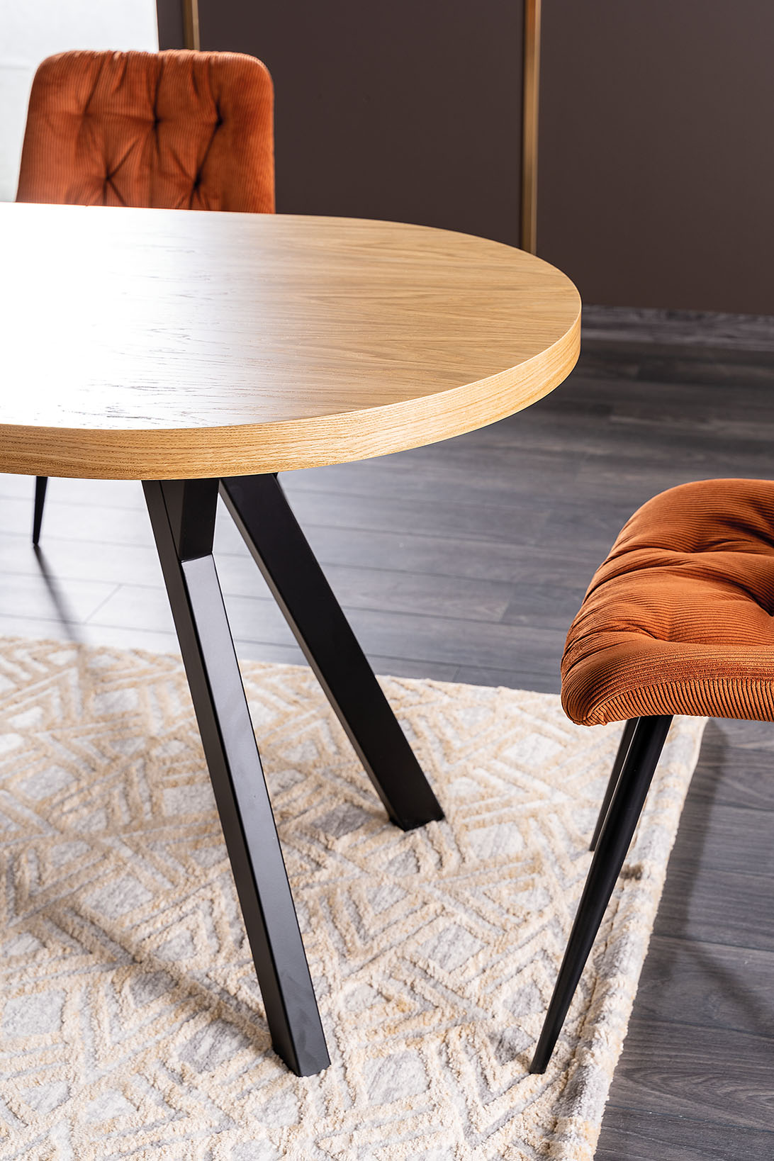 Kitchen Table Domingo II | size: Length: 80cm, Width: 272cm, Height: 76cm | color: Black/Oak | image: 4 | variant: 1012358