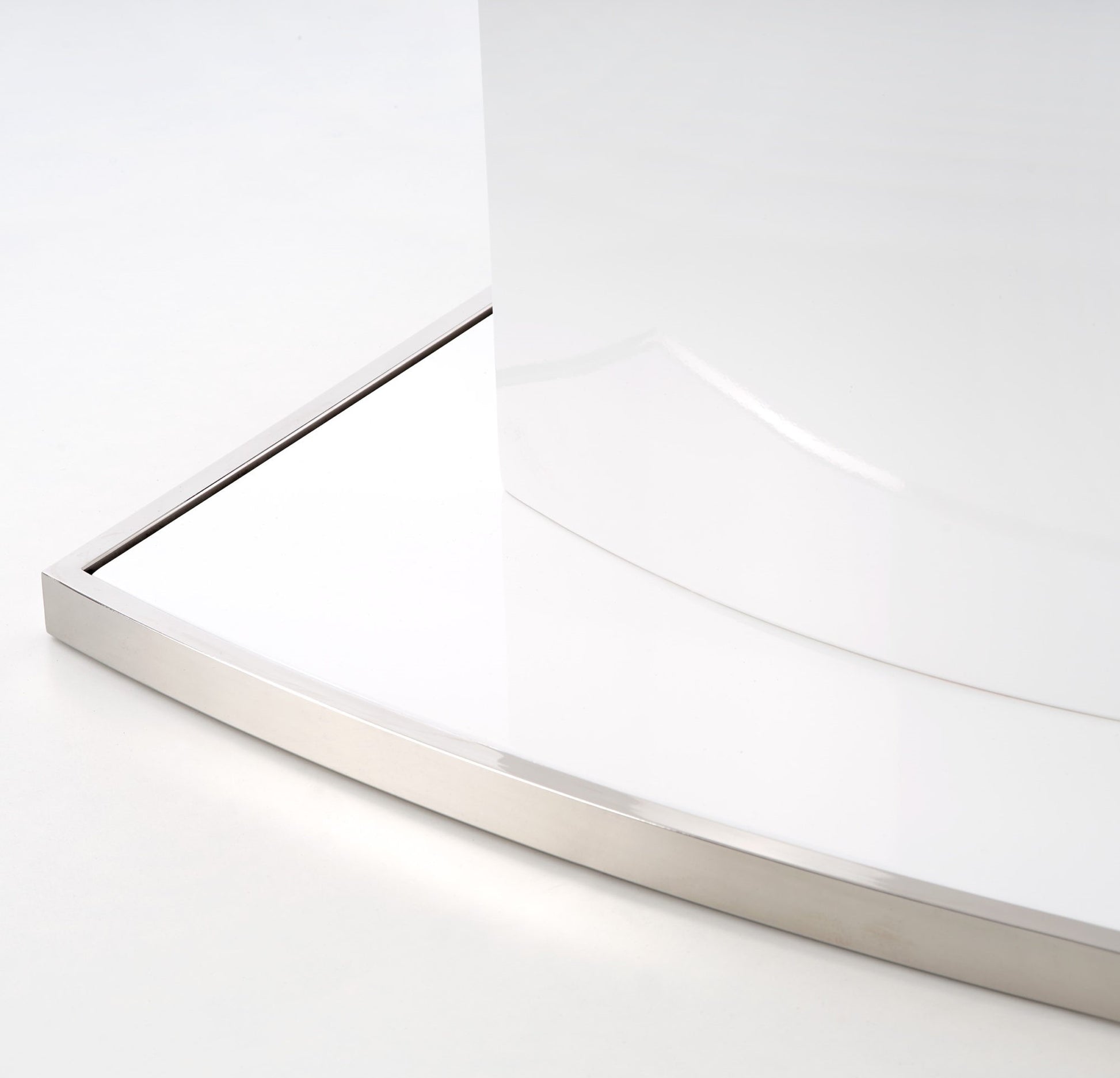 Kitchen Table East Hyderabad | size: Length: 120cm, Width: 160cm, Height: 76cm, Diameter: 120cm | color: White | image: 7 | variant: 1006870