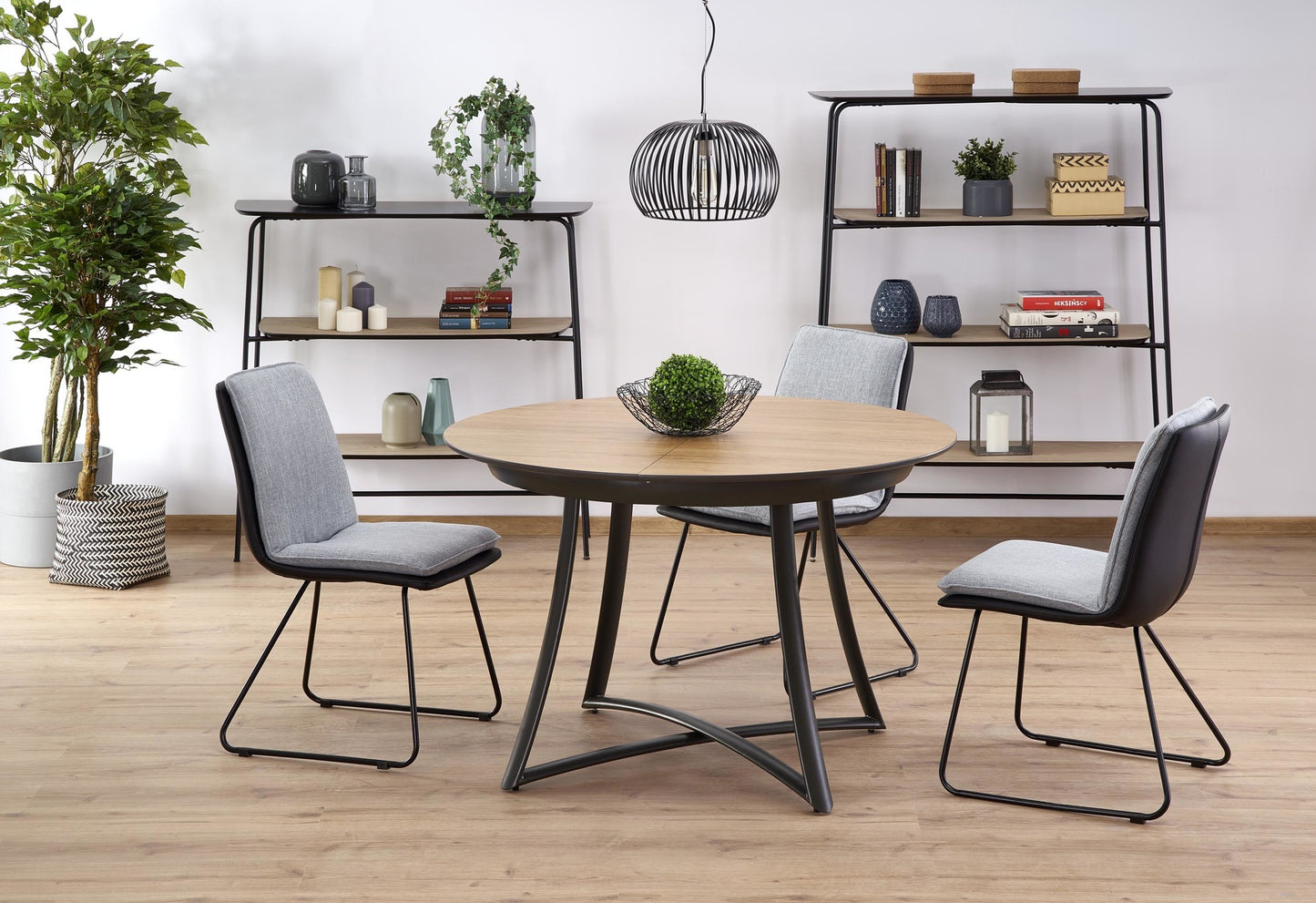 Kitchen Table East Nagoya | size: Length: 118cm, Width: 148cm, Height: 76cm, Diameter: 118cm | color: Oak/Grey | image: 3 | variant: 1006841