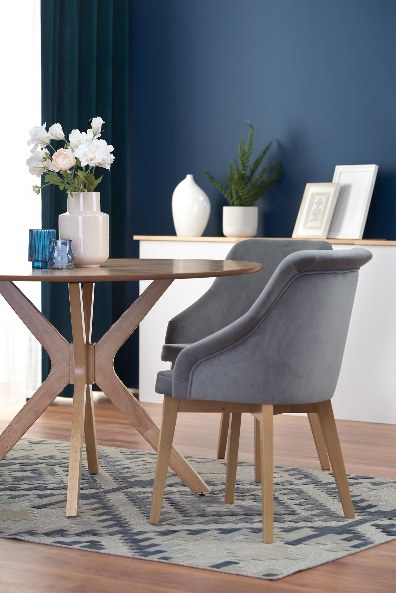 Kitchen Table East New York | size: Length: 120cm, Width: 120cm, Height: 77cm, Diameter: 120cm | color: Oak | image: 8 | variant: 1006798
