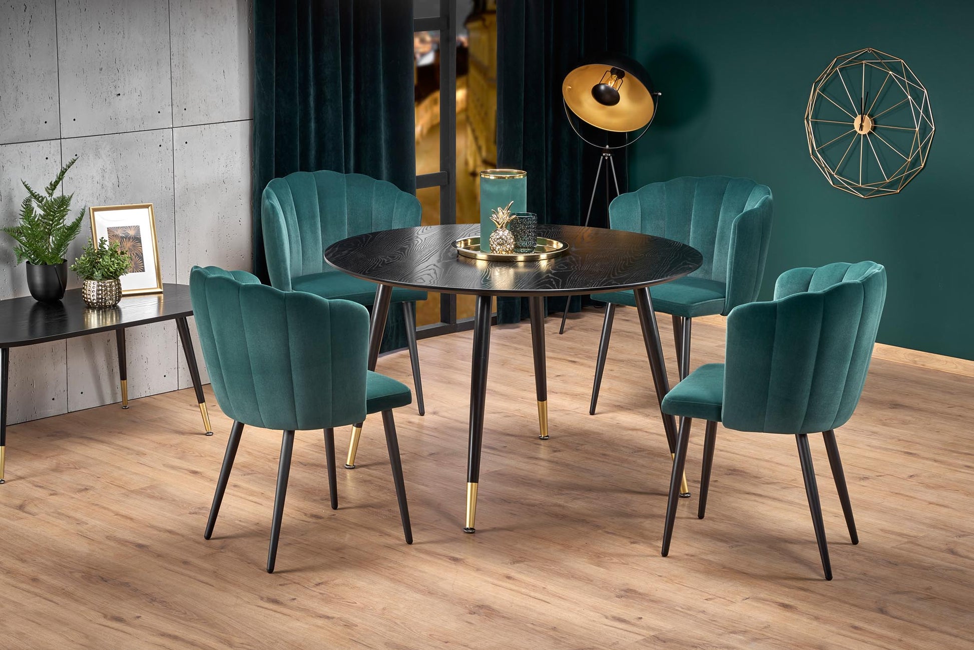Kitchen Table East Quito | size: Length: 120cm, Width: 120cm, Height: 75cm, Diameter: 120cm | color: Black/Gold | image: 8 | variant: 1006808