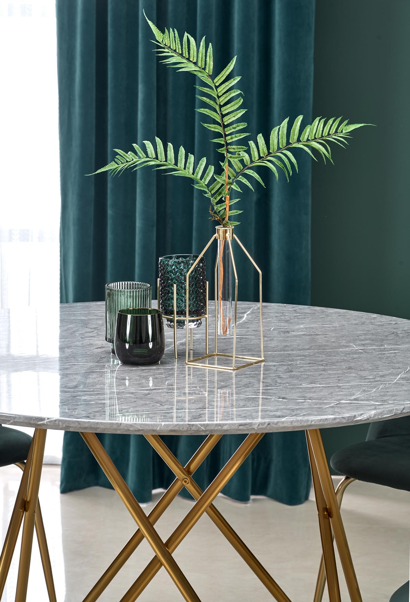 Kitchen Table East Saint Petersburg | size: Length: 120cm, Width: 120cm, Height: 76cm, Diameter: 120cm | color: Marble/Grey/Gold | image: 8 | variant: 1006812