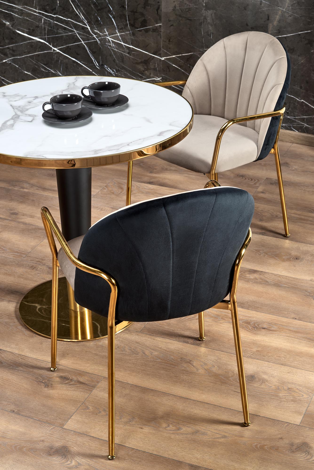 Kitchen Table Morata | size: Length: 79cm, Width: 79cm, Height: 74cm, Diameter: 79cm | color: White/Marble/Black/Gold | image: 4 | variant: 1013023