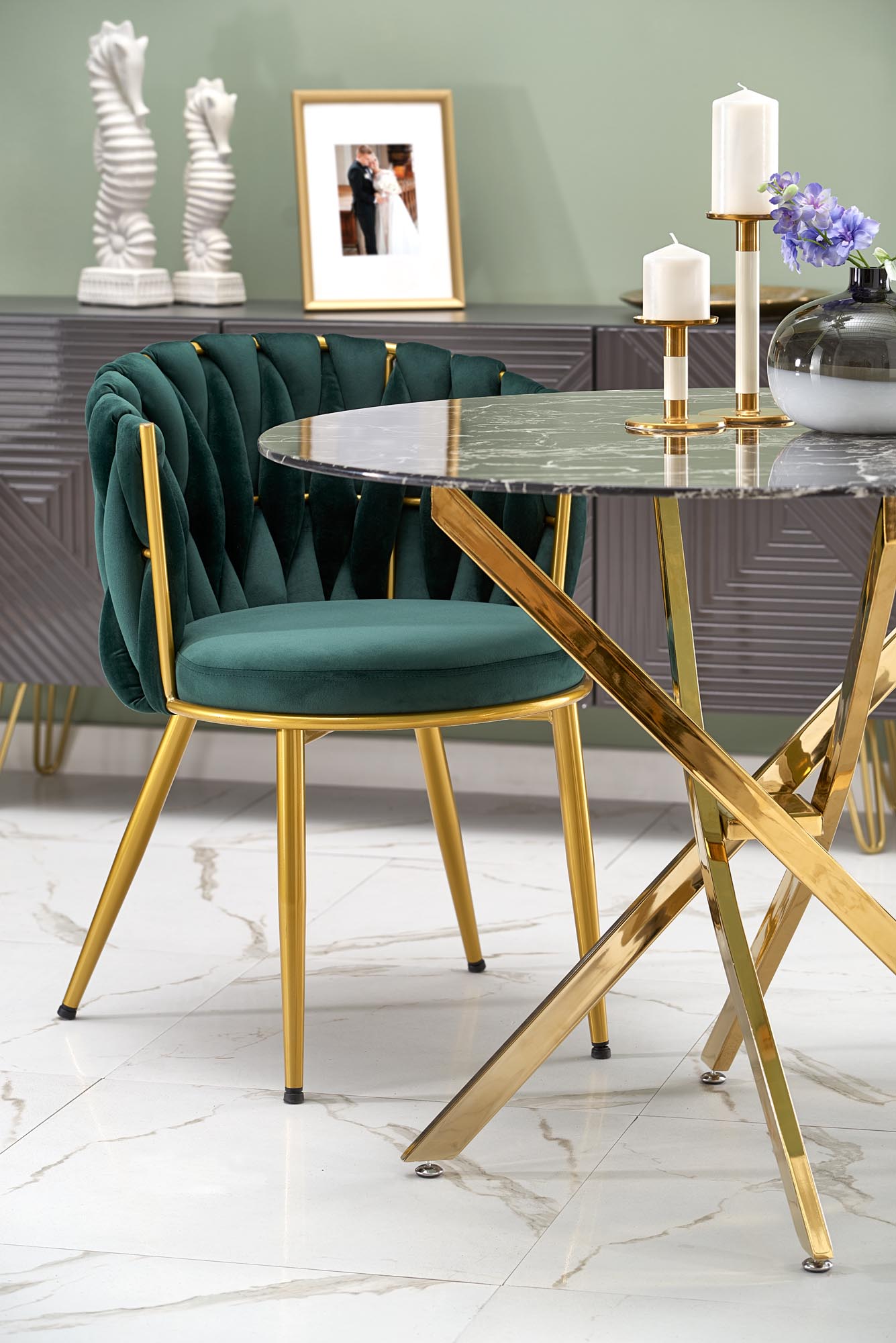 Kitchen Table Raymond 2 | size: Length: 100cm, Width: 100cm, Height: 73cm, Diameter: 100cm | color: Marble/Black/Gold | image: 2 | variant: 1006438