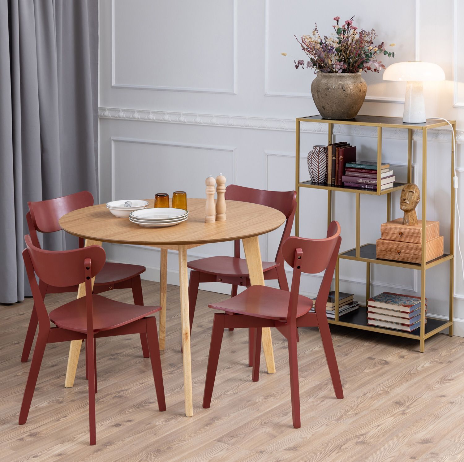 Kitchen Table Roxby | size: Length: 105cm, Width: 105cm, Height: 76cm, Diameter: 105cm | color: Oak | image: 4 | variant: 1006495