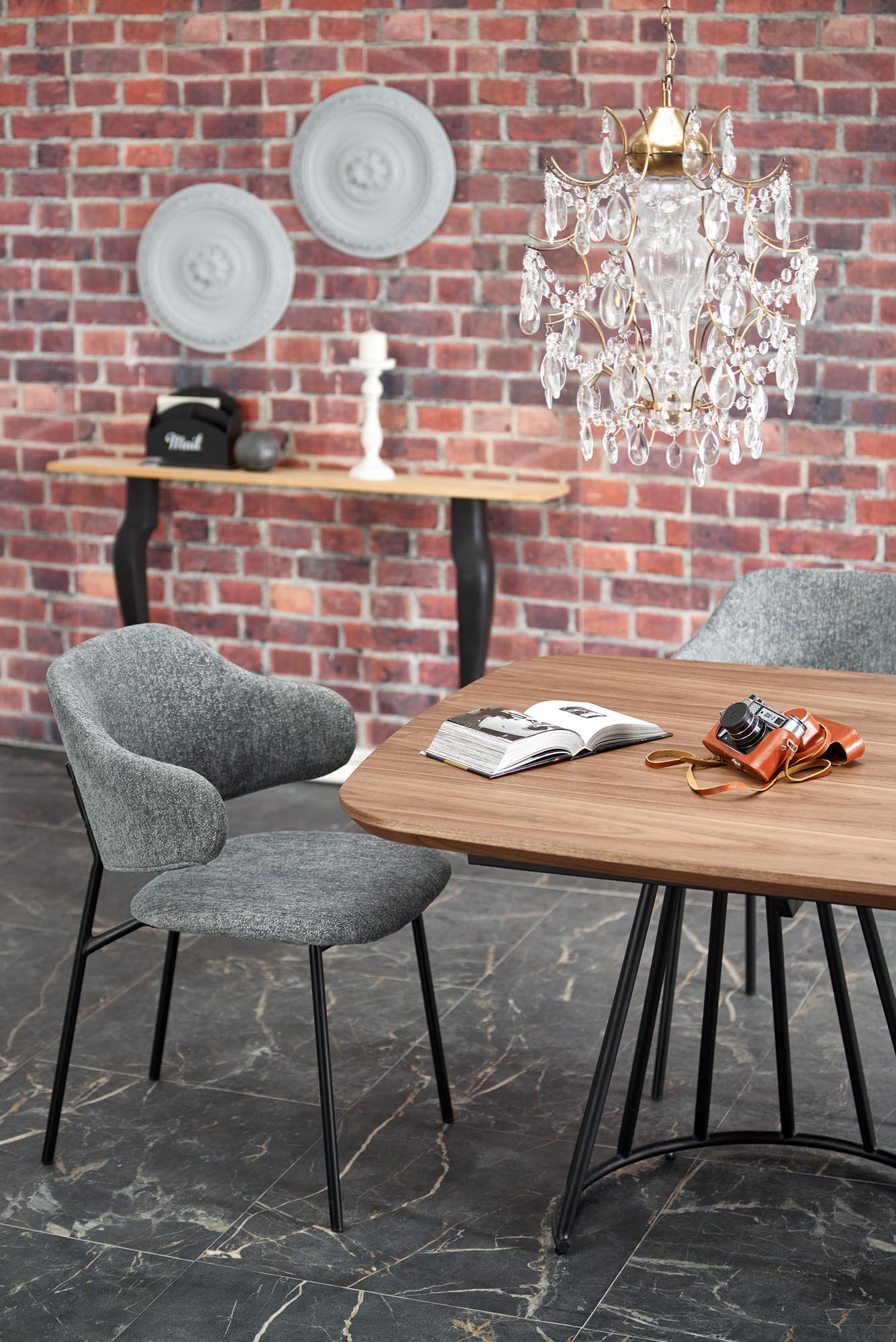Kitchen Table West Carmarthen | size: Length: 100cm, Width: 200cm, Height: 76cm | color: Black/Walnut | image: 6 | variant: 1007399