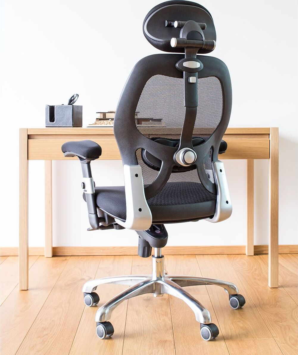 Office Chair Gaiola | size: Width: 67cm, Height: 116-126cm, Depth: 62cm | color: Black | image: 3 | variant: 1011579