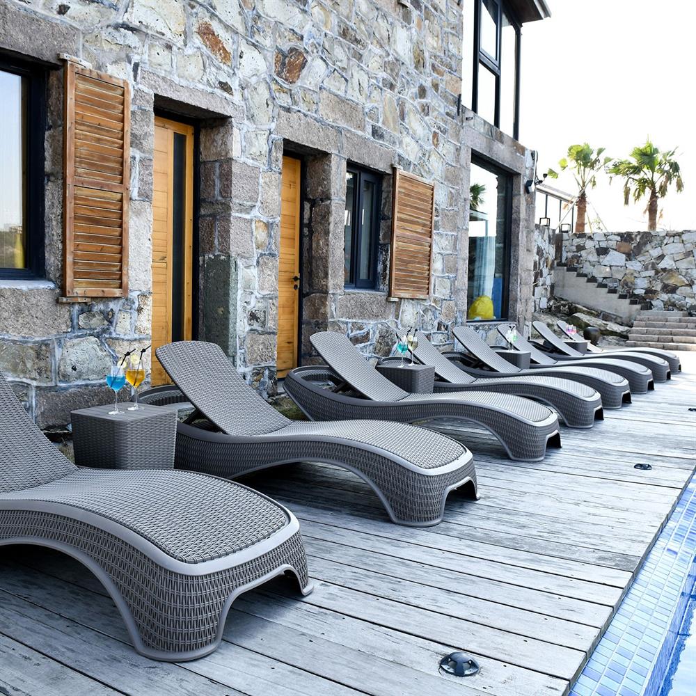 Sun Lounger Newport | size: Length: 199cm, Width: 75.5cm, Height: 43.5cm | color: Gray | image: 9 | variant: 1017724